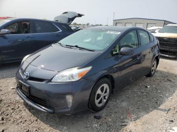  Salvage Toyota Prius