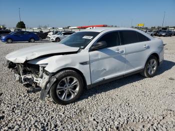  Salvage Ford Taurus