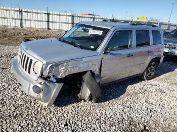  Salvage Jeep Patriot