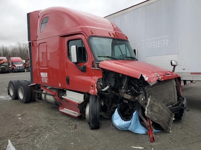  Salvage Freightliner Cascadia 1