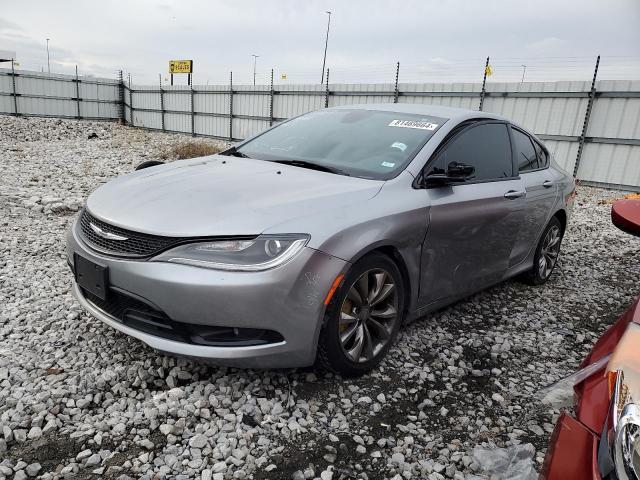  Salvage Chrysler 200