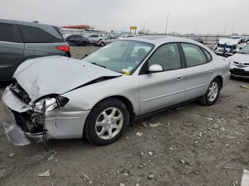  Salvage Ford Taurus