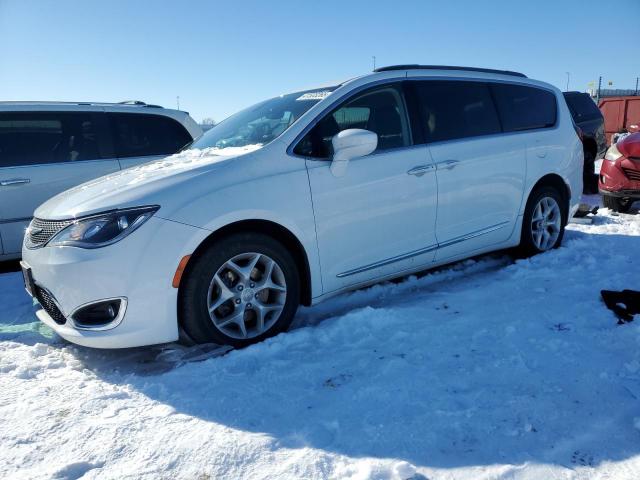  Salvage Chrysler Pacifica