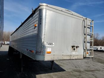  Salvage Tbus Trailer