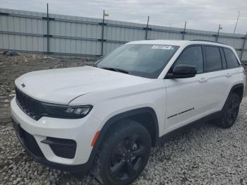  Salvage Jeep Grand Cherokee