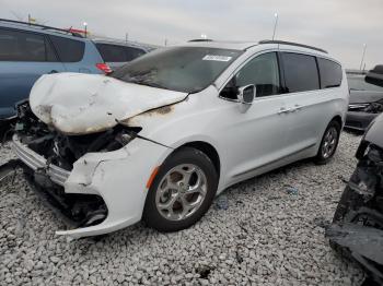  Salvage Chrysler Pacifica