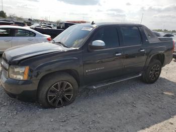  Salvage Chevrolet Avalanche