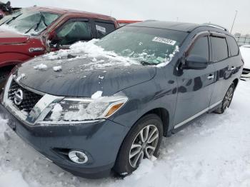  Salvage Nissan Pathfinder