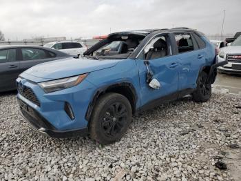  Salvage Toyota RAV4