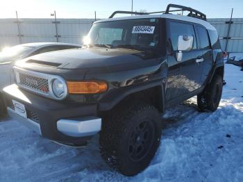  Salvage Toyota FJ Cruiser