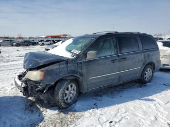  Salvage Chrysler Minivan