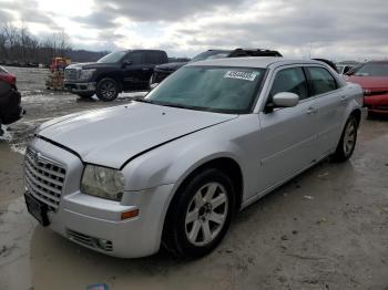  Salvage Chrysler 300