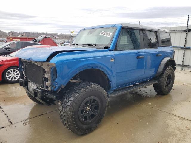  Salvage Ford Bronco