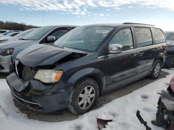  Salvage Chrysler Minivan