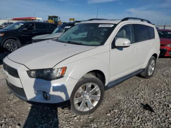  Salvage Mitsubishi Outlander