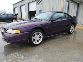  Salvage Ford Mustang
