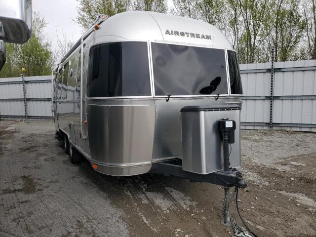  Salvage Airstream Flyincloud