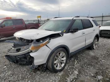  Salvage Ford Explorer