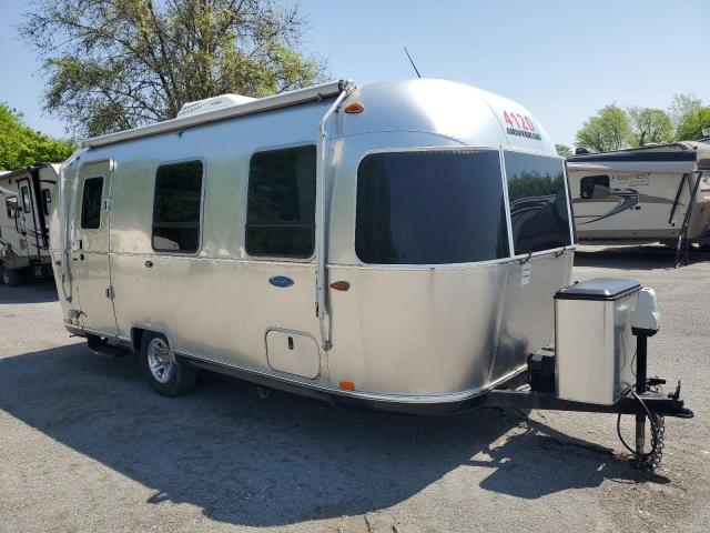  Salvage Airstream Travel Tra