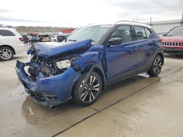  Salvage Nissan Kicks
