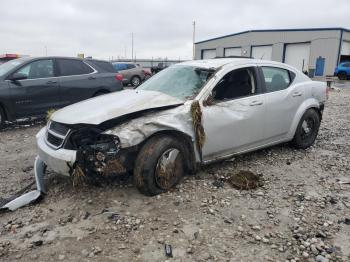  Salvage Dodge Avenger