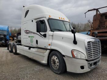  Salvage Freightliner Cascadia