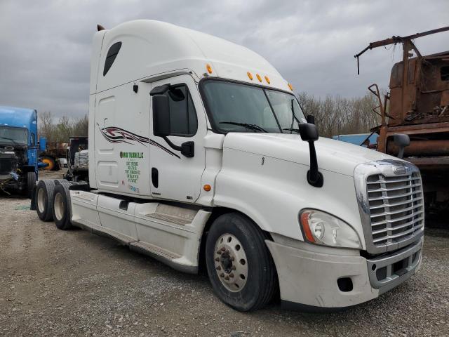  Salvage Freightliner Cascadia