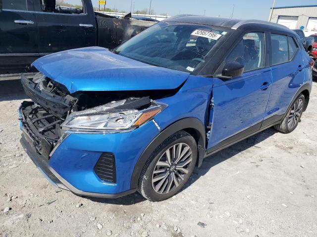  Salvage Nissan Kicks