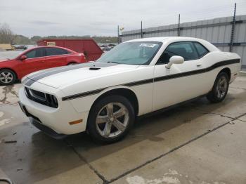  Salvage Dodge Challenger