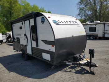  Salvage Coachmen Clipper