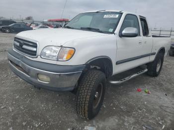  Salvage Toyota Tundra