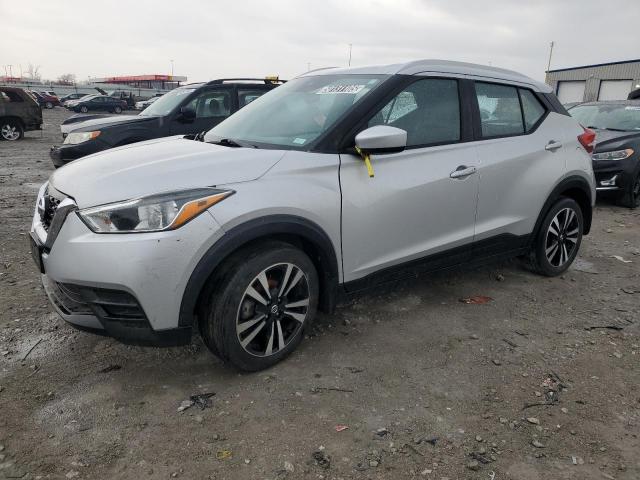  Salvage Nissan Kicks