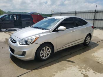  Salvage Hyundai ACCENT