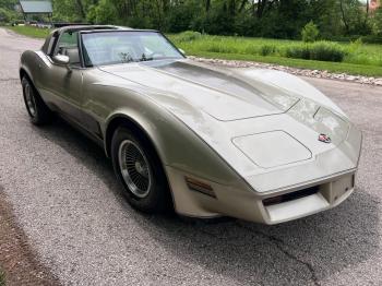  Salvage Chevrolet Corvette