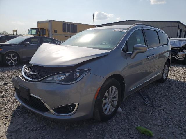  Salvage Chrysler Pacifica
