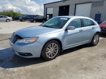  Salvage Chrysler 200