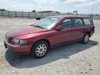  Salvage Volvo V70