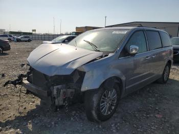  Salvage Chrysler Minivan