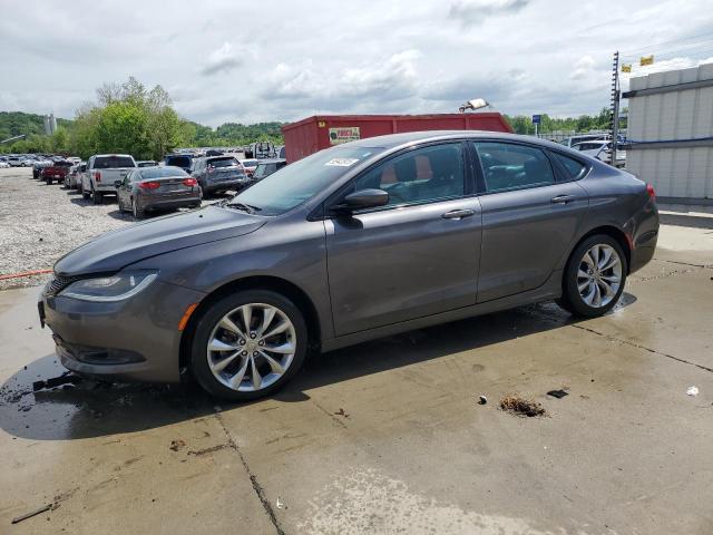 Salvage Chrysler 200