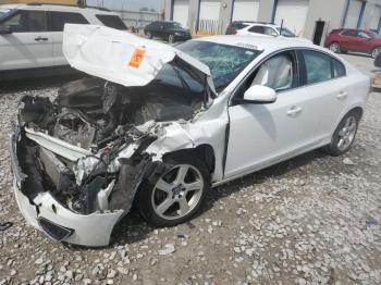  Salvage Volvo S60