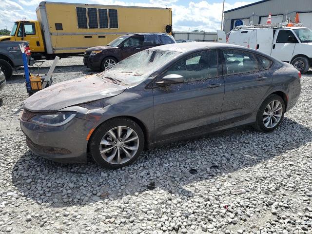  Salvage Chrysler 200