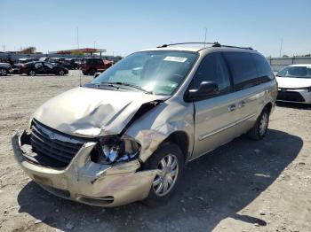  Salvage Chrysler Minivan