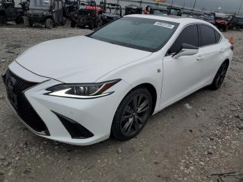 Salvage Lexus Es