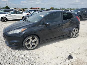  Salvage Ford Fiesta