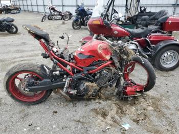  Salvage Kawasaki Zr900 F