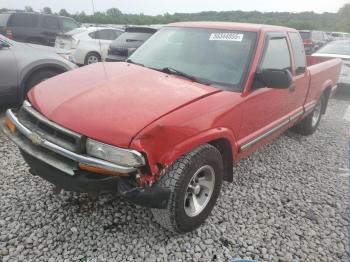  Salvage Chevrolet S-10
