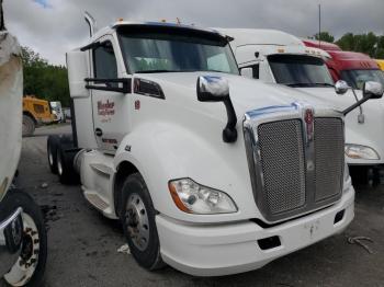  Salvage Kenworth T680