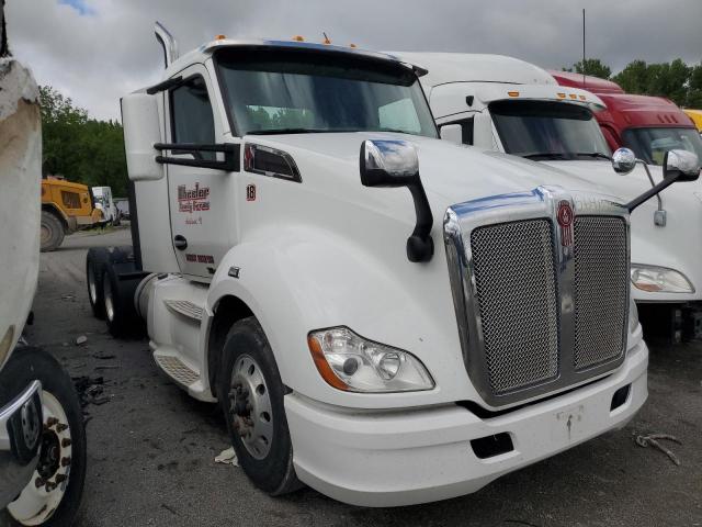  Salvage Kenworth T680