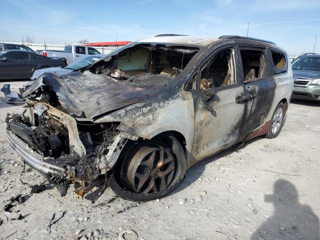  Salvage Chrysler Pacifica