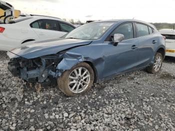  Salvage Mazda 3